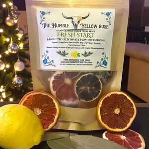 The Humble Yellow Rose Simmer Pot Duo — Fresh Start + Apple Cider Chai